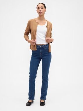 GAP Classic Straight Mid Rise